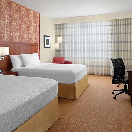 Courtyard By Marriott Houston Kingwood Hotel Kinwood Kültér fotó